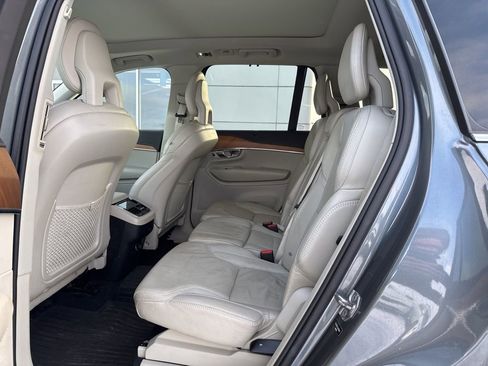 Used 2018 Volvo XC90 T6 Inscription w/ Convenience Package image 5
