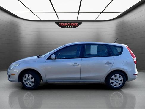 Used 2012 Hyundai Elantra GLS FWD image 2