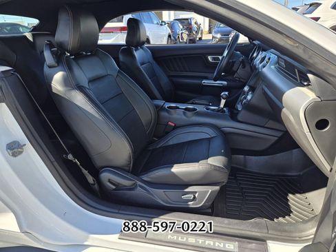 Used 2019 Ford Mustang GT Premium image 18