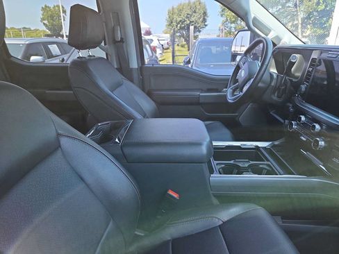 Used 2023 Ford F250 Lariat w/ Lariat Ultimate Package AWD/4WD image 9