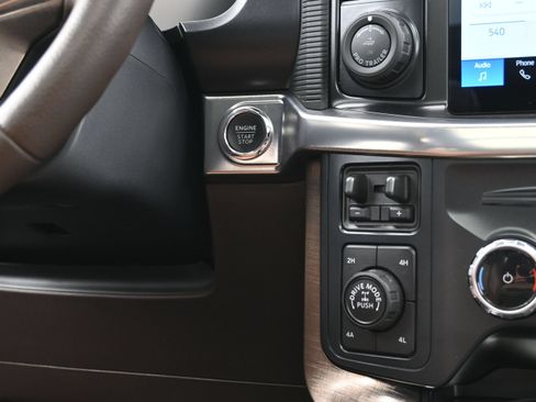Used 2025 Ford F150 King Ranch AWD/4WD image 38