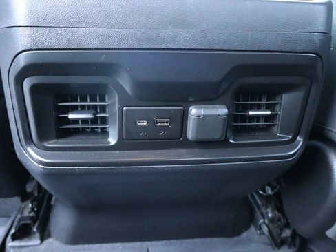 Used 2019 Chevrolet Silverado 1500 RST image 23