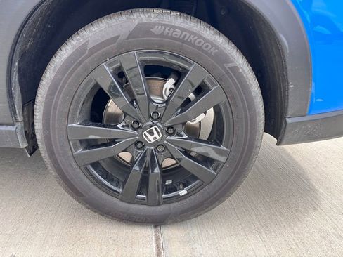 Certified 2026 Honda HR-V Sport image 11