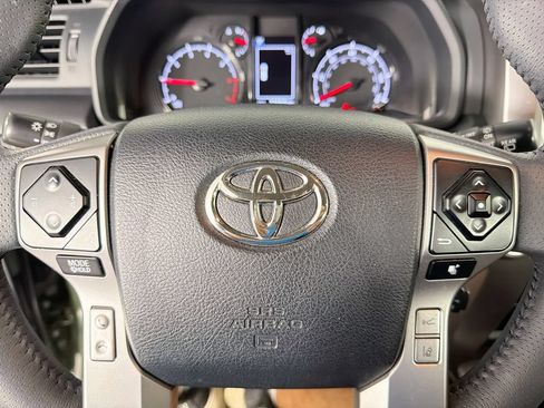 Used 2022 Toyota 4Runner Trail Special Edition RWD image 16