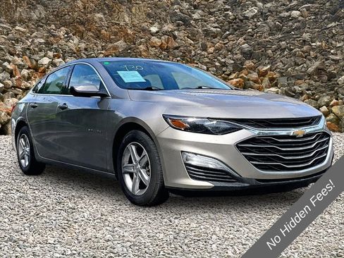 Used 2022 Chevrolet Malibu LS w/ Driver Confidence Package II FWD image 8