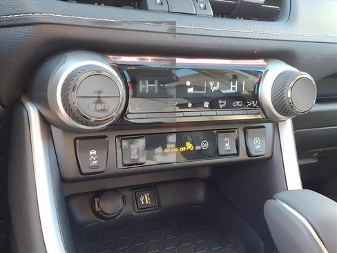 New 2025 Toyota RAV4 XLE Premium image 18