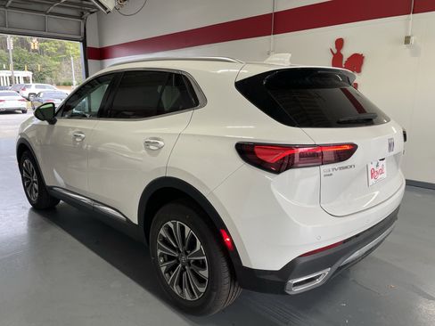 New 2026 Buick Envision Preferred image 6