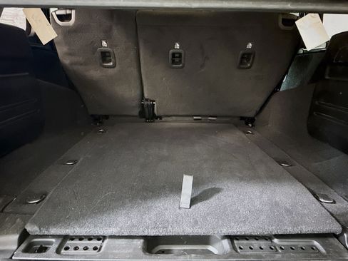 Used 2021 Jeep Wrangler Unlimited Sport S image 35