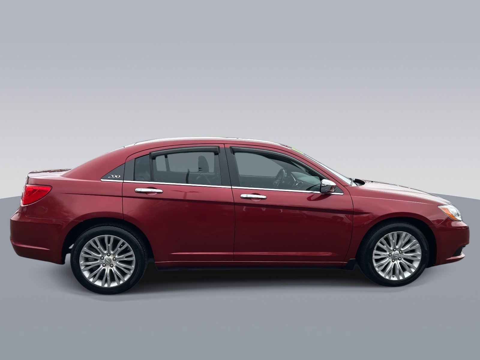 Used 2013 Chrysler 200 Limited w/ Sun/Sound Group FWD image 2