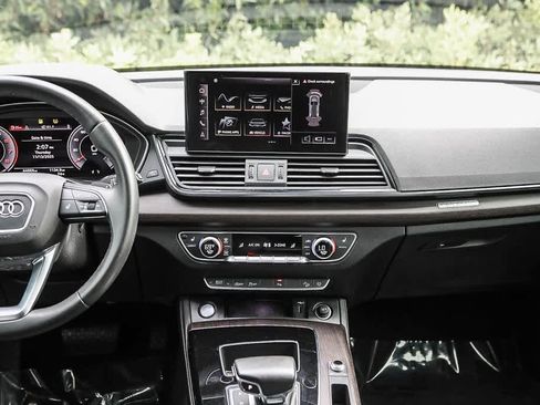 Used 2022 Audi Q5 2.0T Premium Plus w/ Premium Plus Package image 12