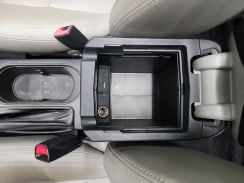 Used 2015 Subaru Forester 2.5i Premium w/ All-Weather Package AWD/4WD image 29