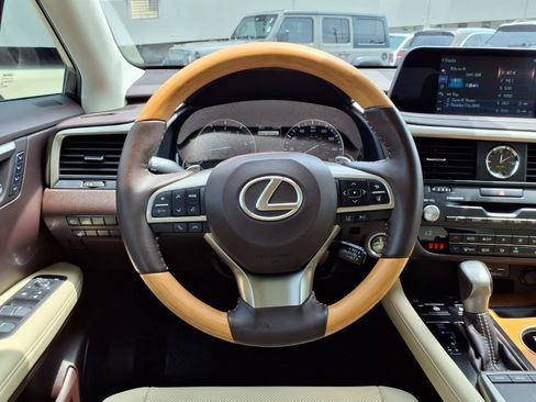 Used 2020 Lexus RX 350 FWD w/ Premium Package image 17