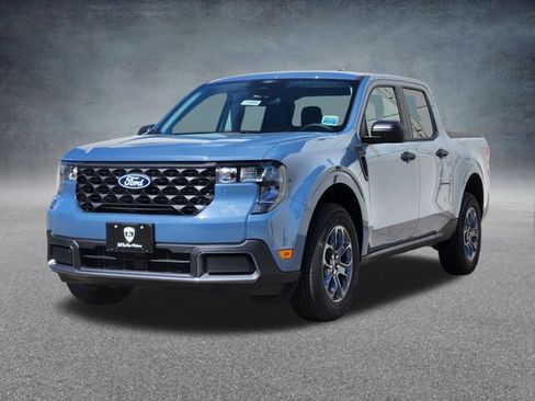 New 2026 Ford Maverick XLT w/ Equipment Group 301A AWD/4WD image 3