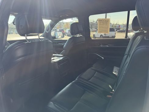 Used 2022 Jeep Wagoneer Series III image 6