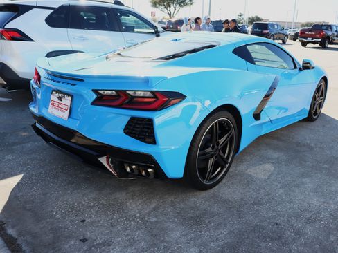 Used 2024 Chevrolet Corvette Stingray Premium Cpe w/ 3LT image 11