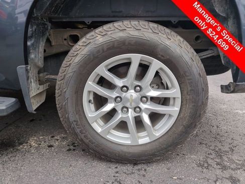 Used 2020 Chevrolet Silverado 1500 LT image 25