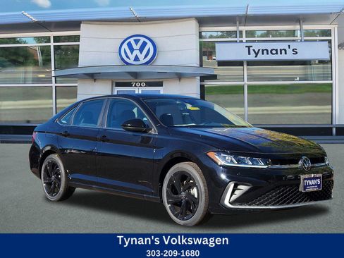New 2025 Volkswagen Jetta SE image 1