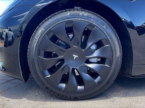 Used 2022 Tesla Model 3 Long Range AWD/4WD image 13