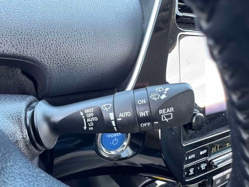 Used 2019 Toyota Prius XLE w/ Advanced Technology Package image 37