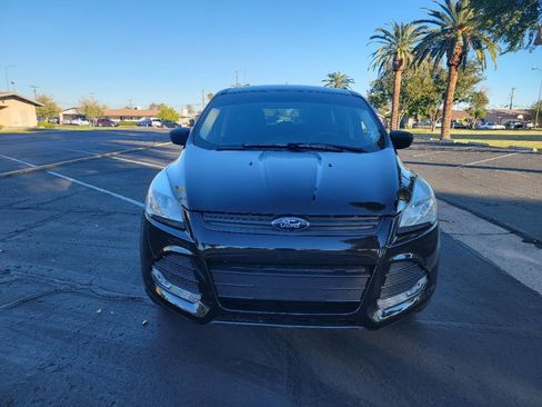 Used 2014 Ford Escape S image 5