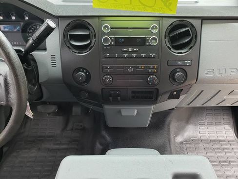 Used 2014 Ford F250 XL image 14