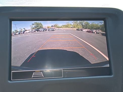 Used 2023 Chevrolet Equinox LT AWD/4WD image 15