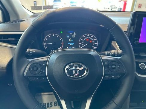 Certified 2024 Toyota Corolla Cross LE w/ Moonroof Package AWD/4WD image 9