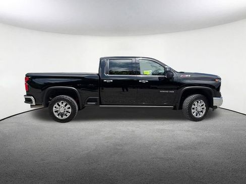 Certified 2024 Chevrolet Silverado 3500 LTZ w/ LTZ Plus Package AWD/4WD image 16