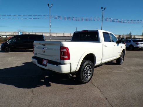 Used 2024 RAM 3500 Limited image 5
