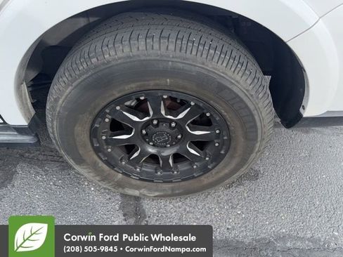 Used 2006 Lincoln Navigator Luxury AWD/4WD image 11