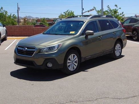 Used 2019 Subaru Outback 2.5i Premium AWD/4WD image 8