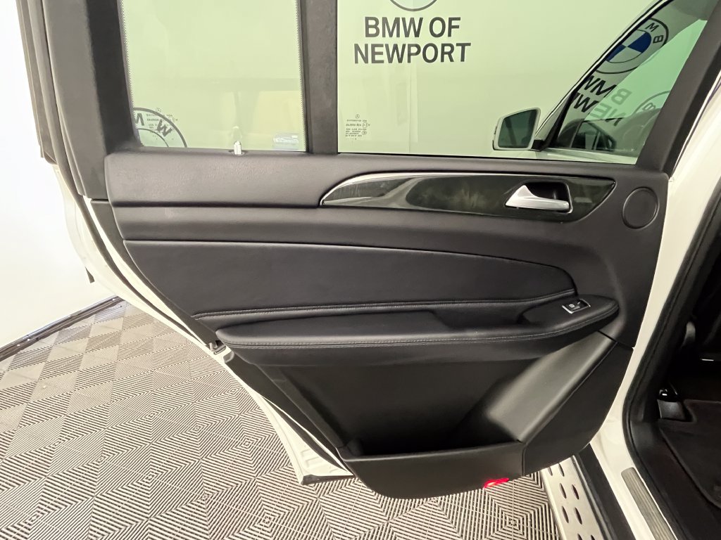 Used 2019 Mercedes-Benz GLS 450 4MATIC image 26