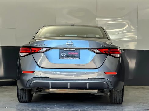 Used 2024 Nissan Sentra SV FWD image 4