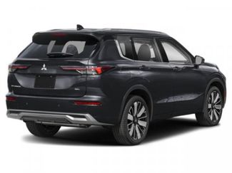 New 2026 Mitsubishi Outlander SEL video 2