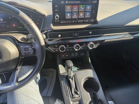 Used 2024 Honda Civic Touring image 16