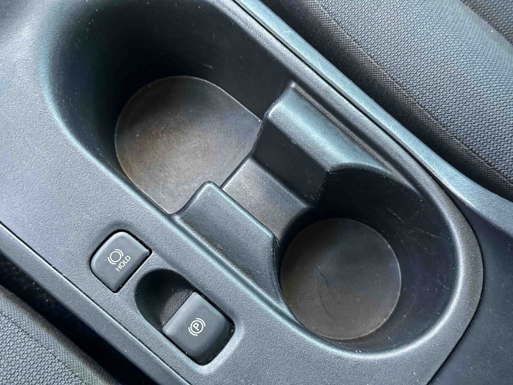 Used 2025 Toyota Corolla LE FWD image 32