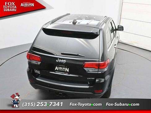 Used 2020 Jeep Grand Cherokee Limited w/ Trailer Tow Group IV image 25