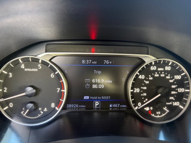Used 2025 Nissan Altima 2.5 SV AWD/4WD image 16