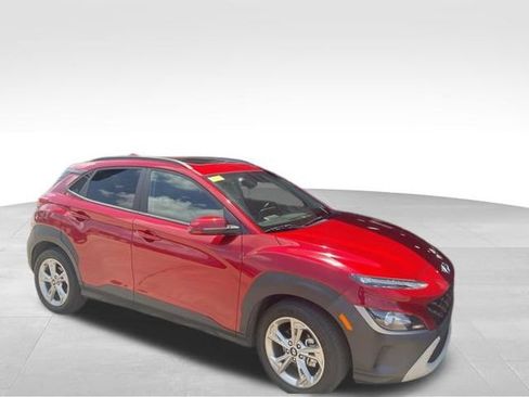 Used 2023 Hyundai Kona SEL w/ Convenience Package FWD image 11