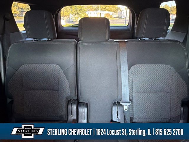 Used 2017 Ford Explorer XLT w/ Equipment Group 201A AWD/4WD image 18