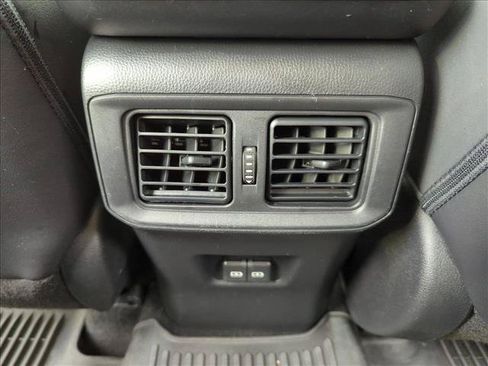 Certified 2022 Toyota RAV4 XLE Premium AWD/4WD image 17