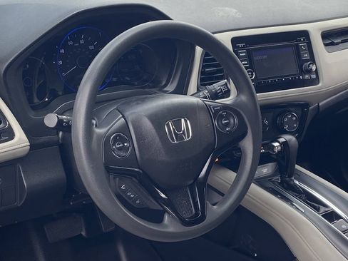 Used 2019 Honda HR-V LX image 22