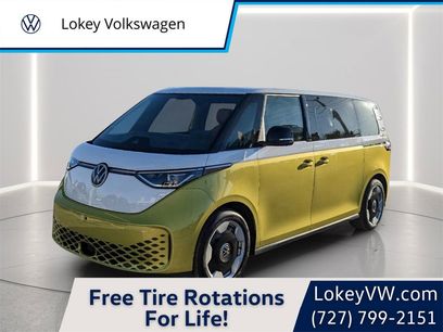 New 2025 Volkswagen ID. Buzz Pro S Plus