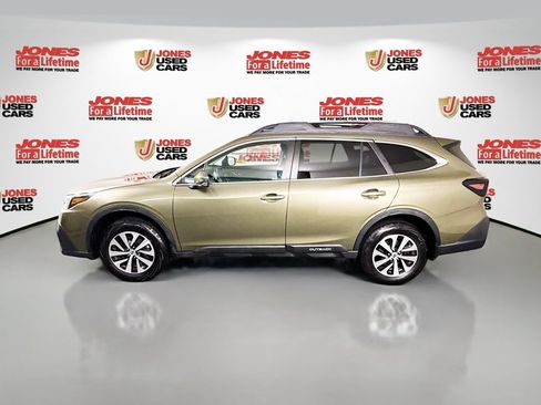 Used 2020 Subaru Outback Premium AWD/4WD image 13