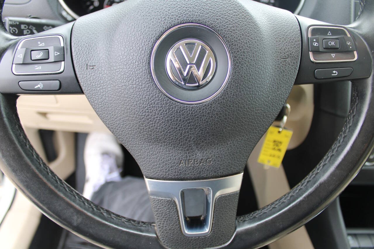 Used 2014 Volkswagen Jetta TDI FWD image 14