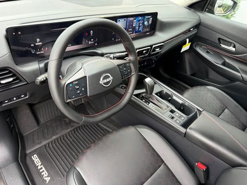 New 2026 Nissan Sentra SR w/ SR Premium Package image 12