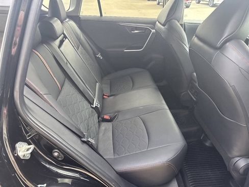 Used 2022 Toyota RAV4 Adventure w/ Convenience Package AWD/4WD image 17