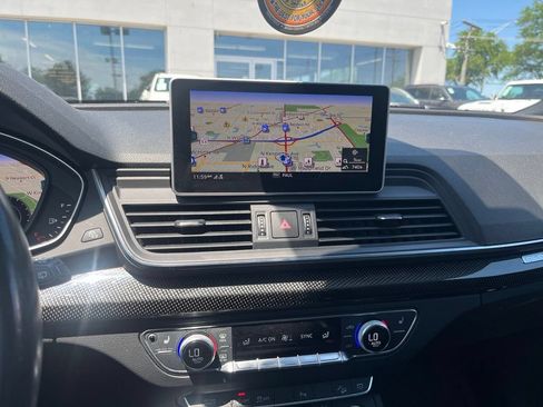 Used 2018 Audi SQ5 Premium Plus w/ S Sport Package AWD/4WD image 12