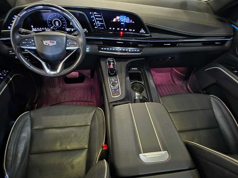 Certified 2023 Cadillac Escalade Sport AWD/4WD image 18