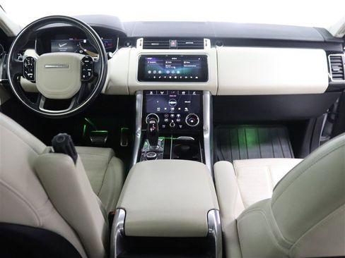 Used 2019 Land Rover Range Rover Sport HSE Dynamic image 32